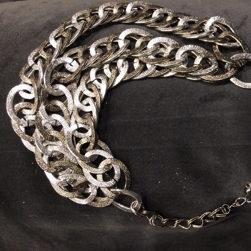 Silver Chained Necklace